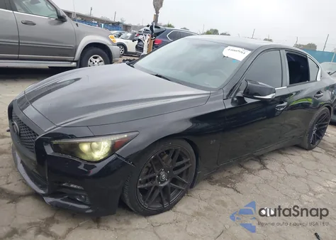 2015 Infiniti Q50 Premium z USA, uszkodzony, nr VIN JN1BV7AR2FM423280